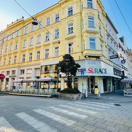 Apartamento Salon Des Fleurs Linz-Landstrasse Exterior foto